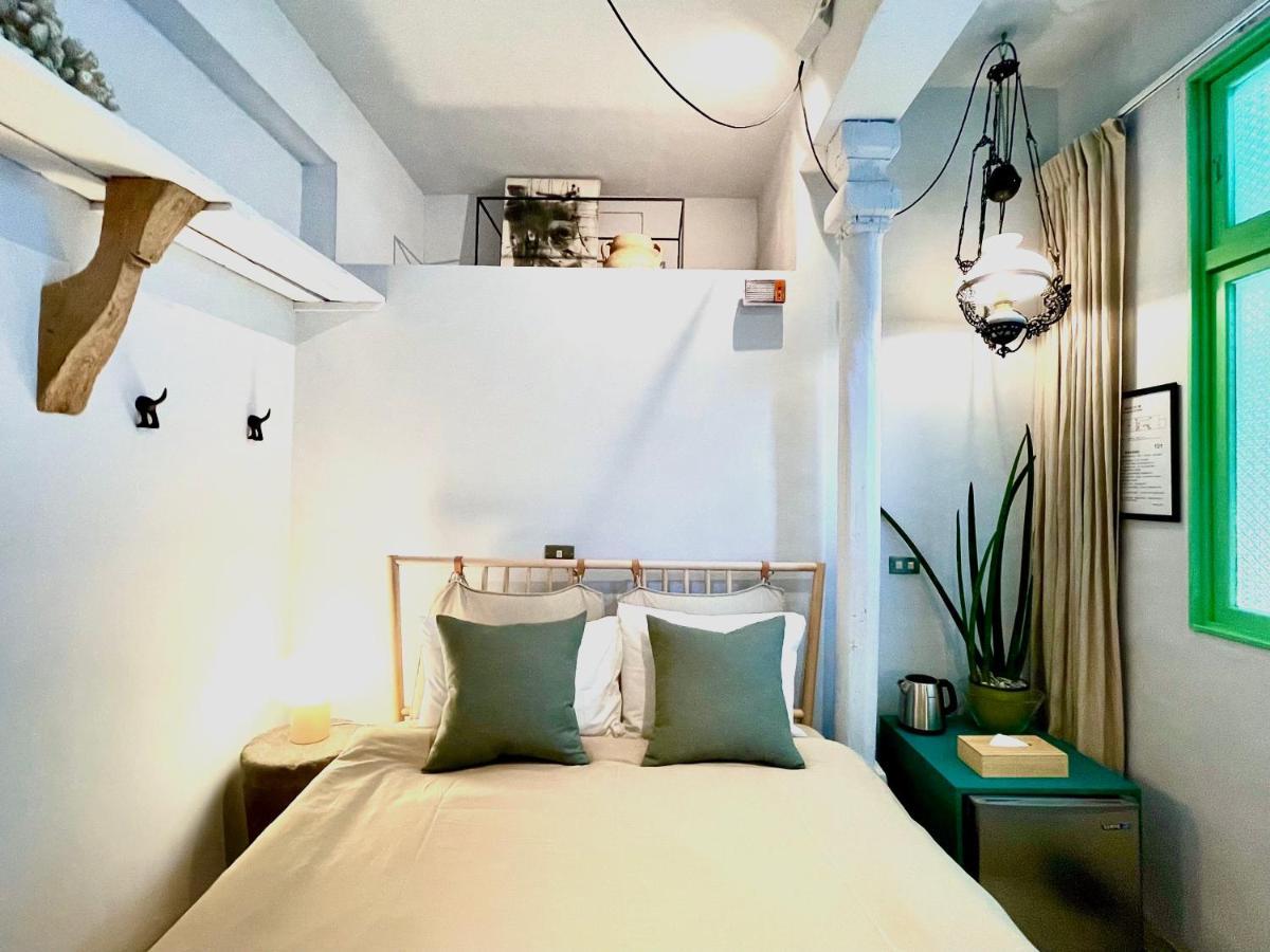 No 79 In Tainan Apartment Exterior photo